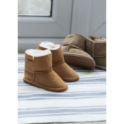 图片 Luxury Sheepskin Baby Boots with Sole